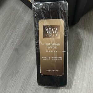 🖤NIB💕 NovaHair® Instant Dye Shampoo Light brown